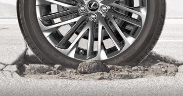 Lexus tire and wheel