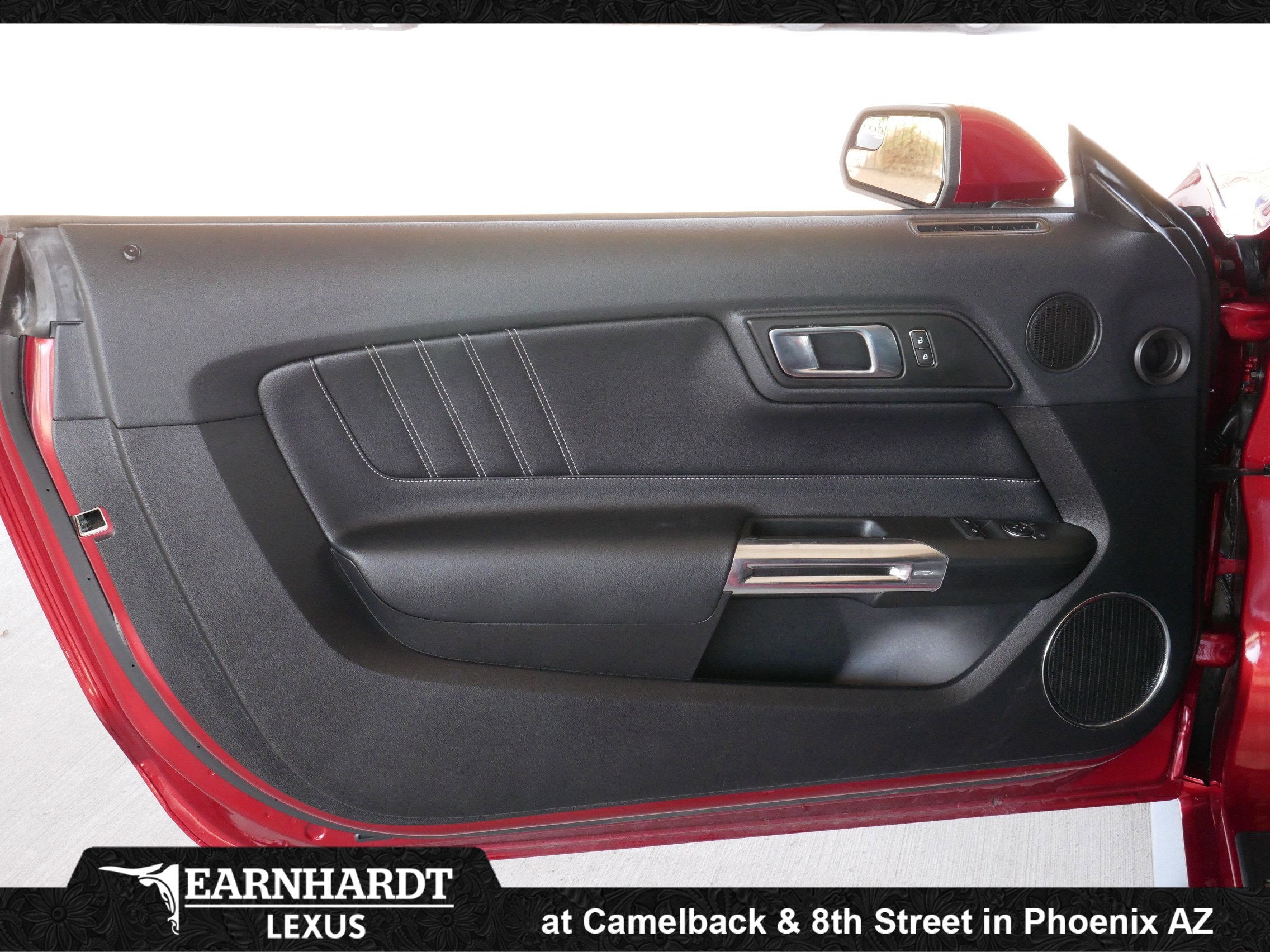 2019 Ford Mustang I4