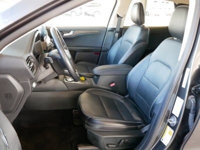 2020 Ford Escape Titanium Hybrid