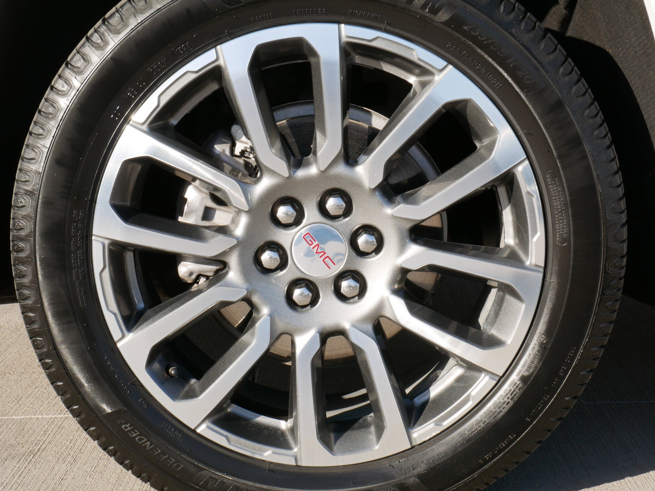 2021 GMC Acadia Denali