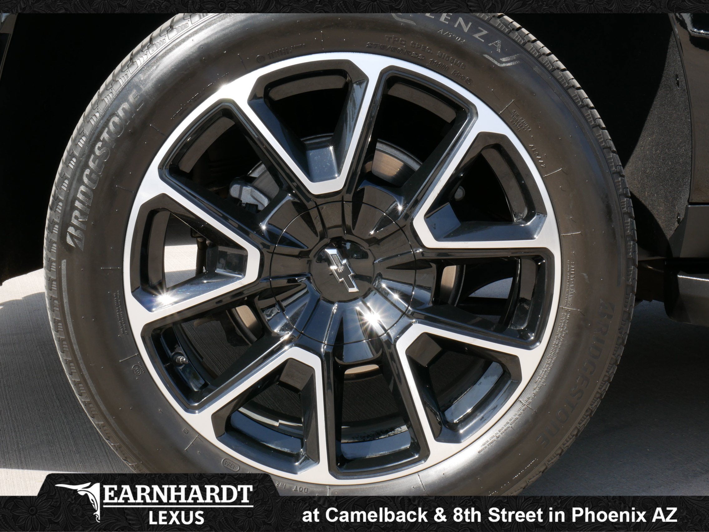2025 Chevrolet Suburban RST