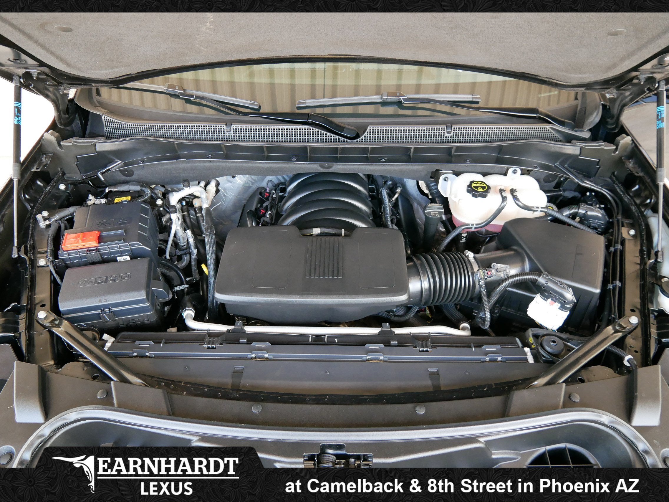 2025 Chevrolet Suburban RST