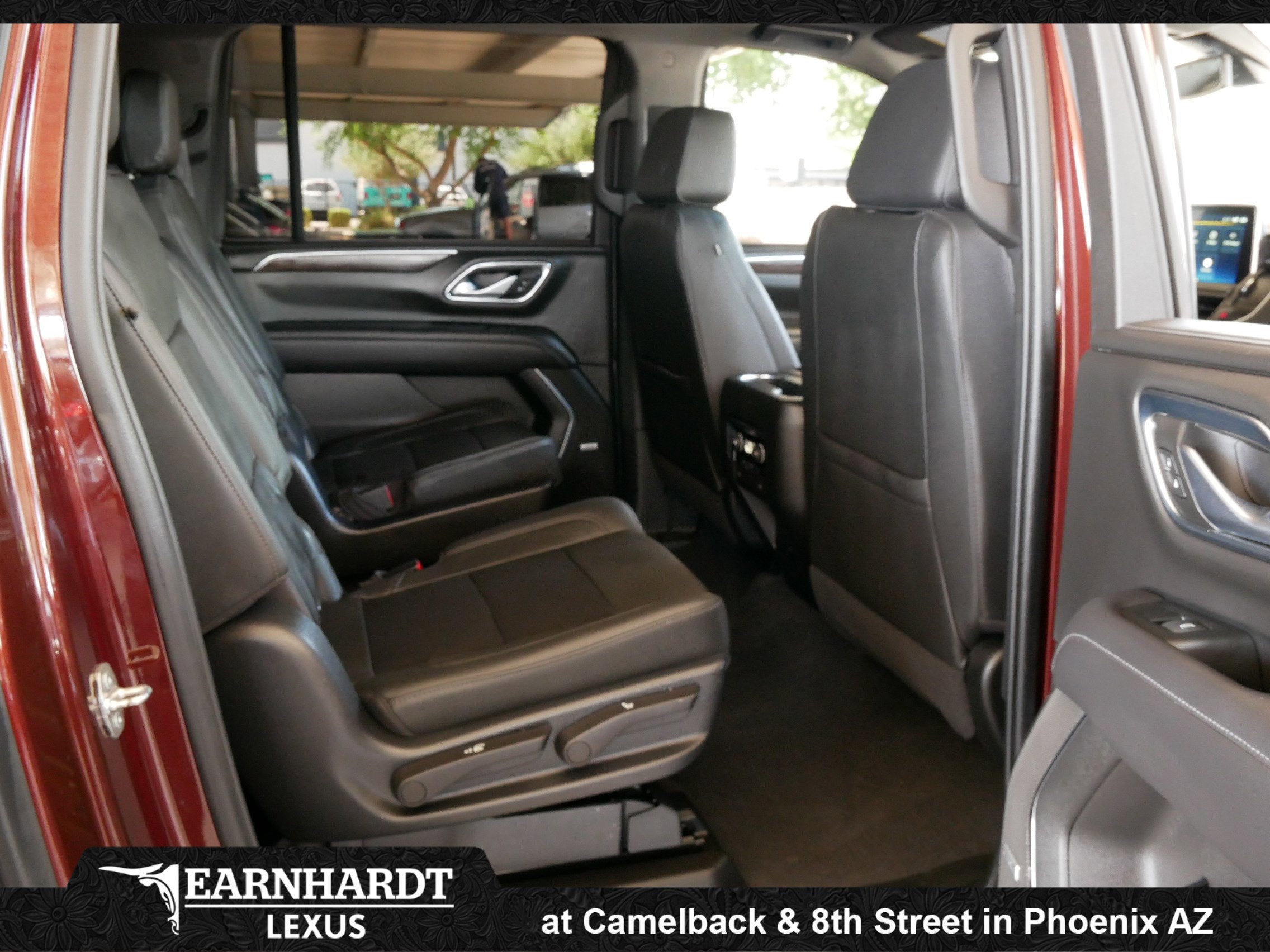 2022 Chevrolet Suburban LT
