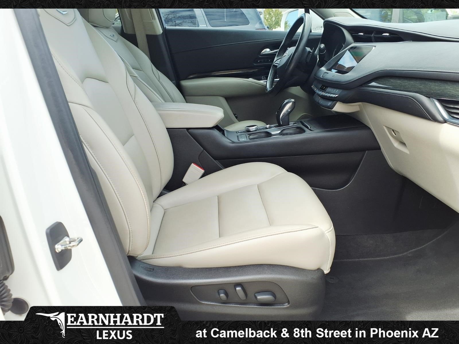 2019 Cadillac XT4 FWD Premium Luxury