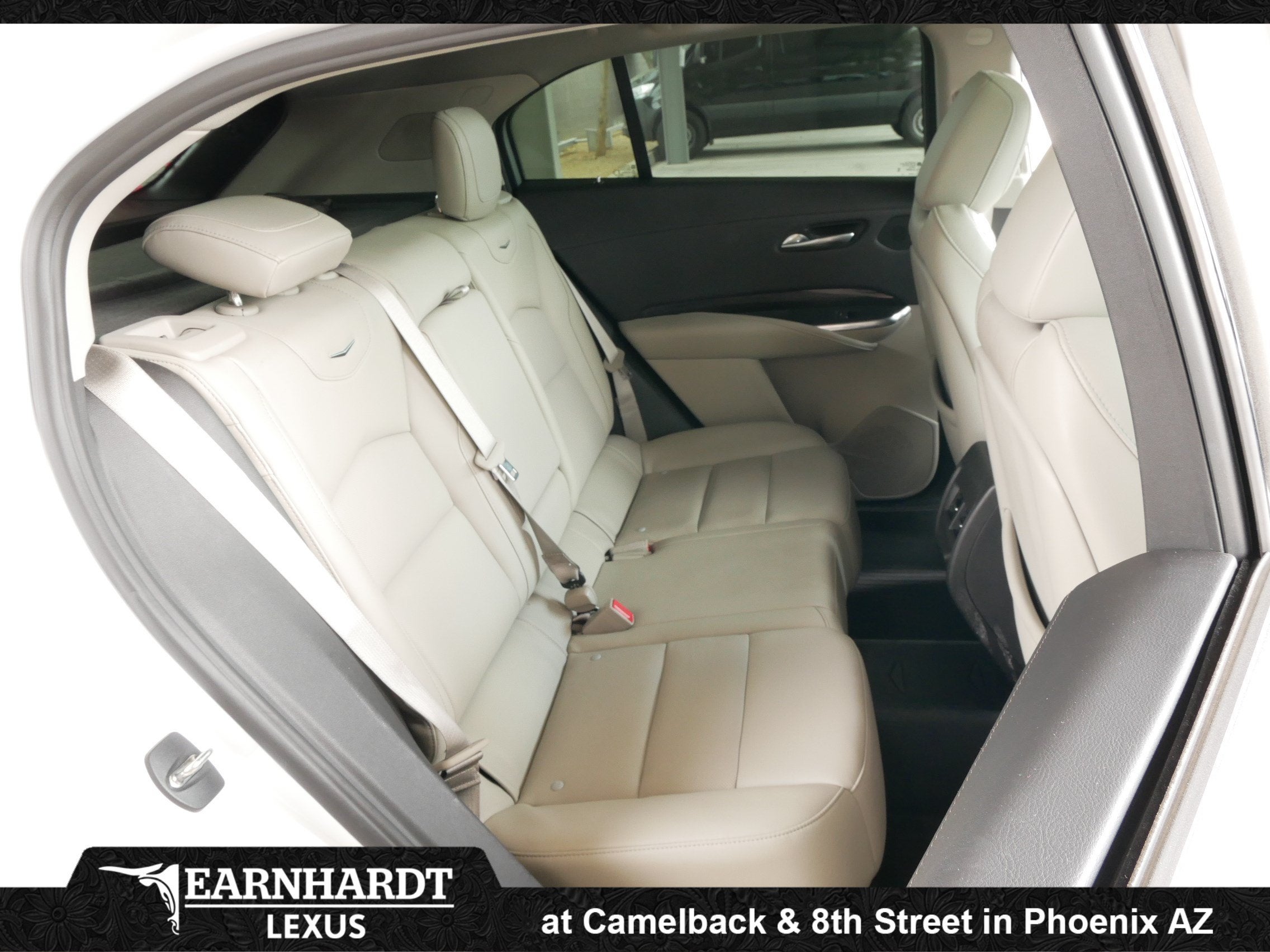 2023 Cadillac XT4 FWD Premium Luxury