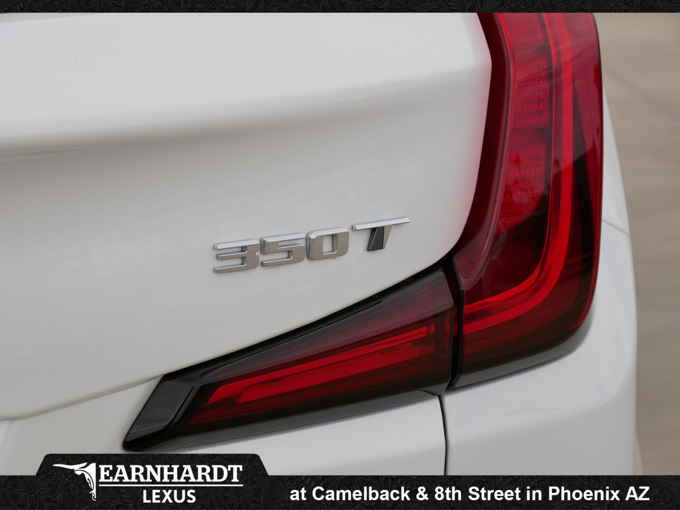 2023 Cadillac XT4 FWD Premium Luxury