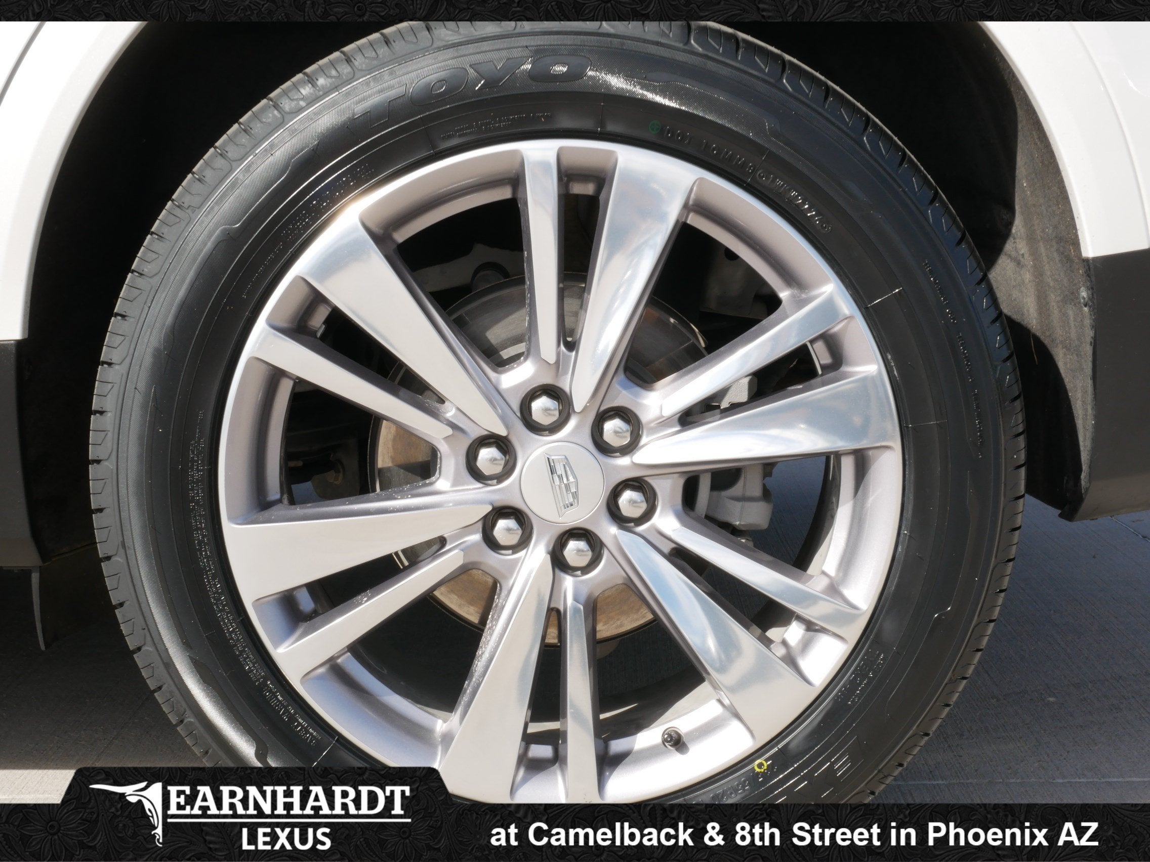 2023 Cadillac XT5 FWD Premium Luxury