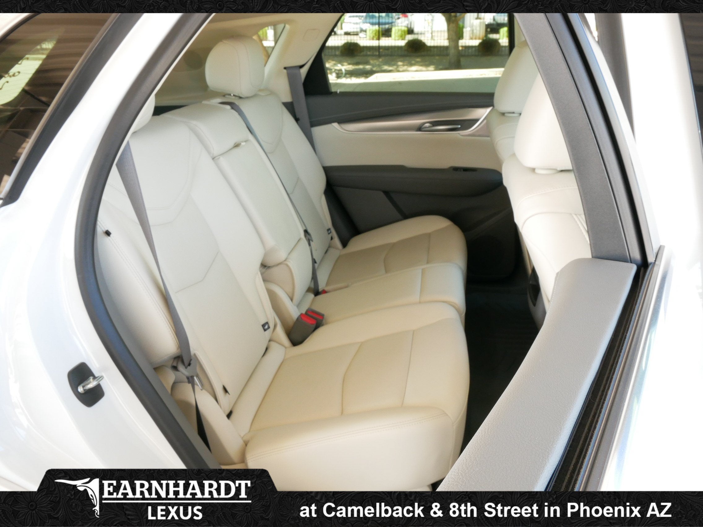 2023 Cadillac XT5 FWD Premium Luxury