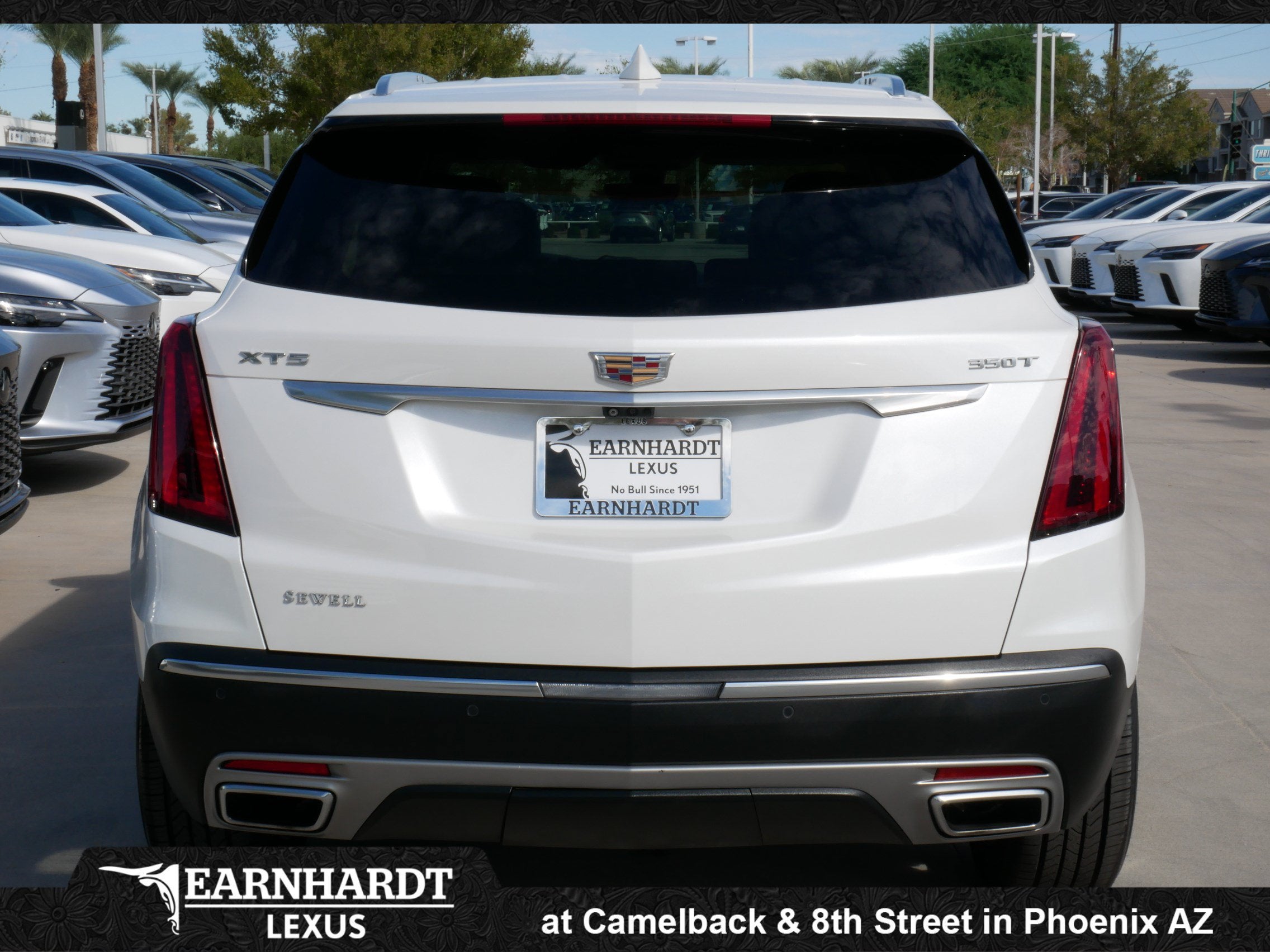 2023 Cadillac XT5 FWD Premium Luxury