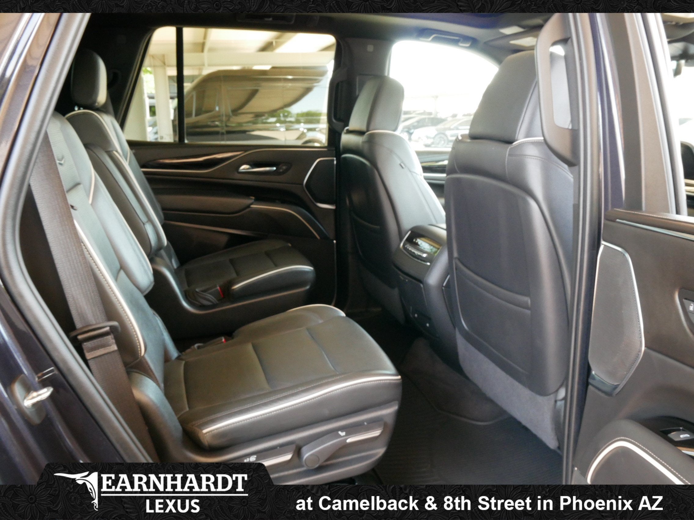 2022 Cadillac Escalade Sport