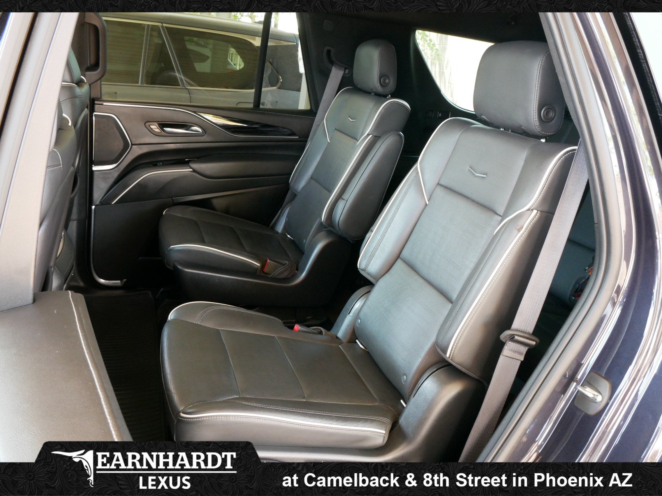 2022 Cadillac Escalade Sport