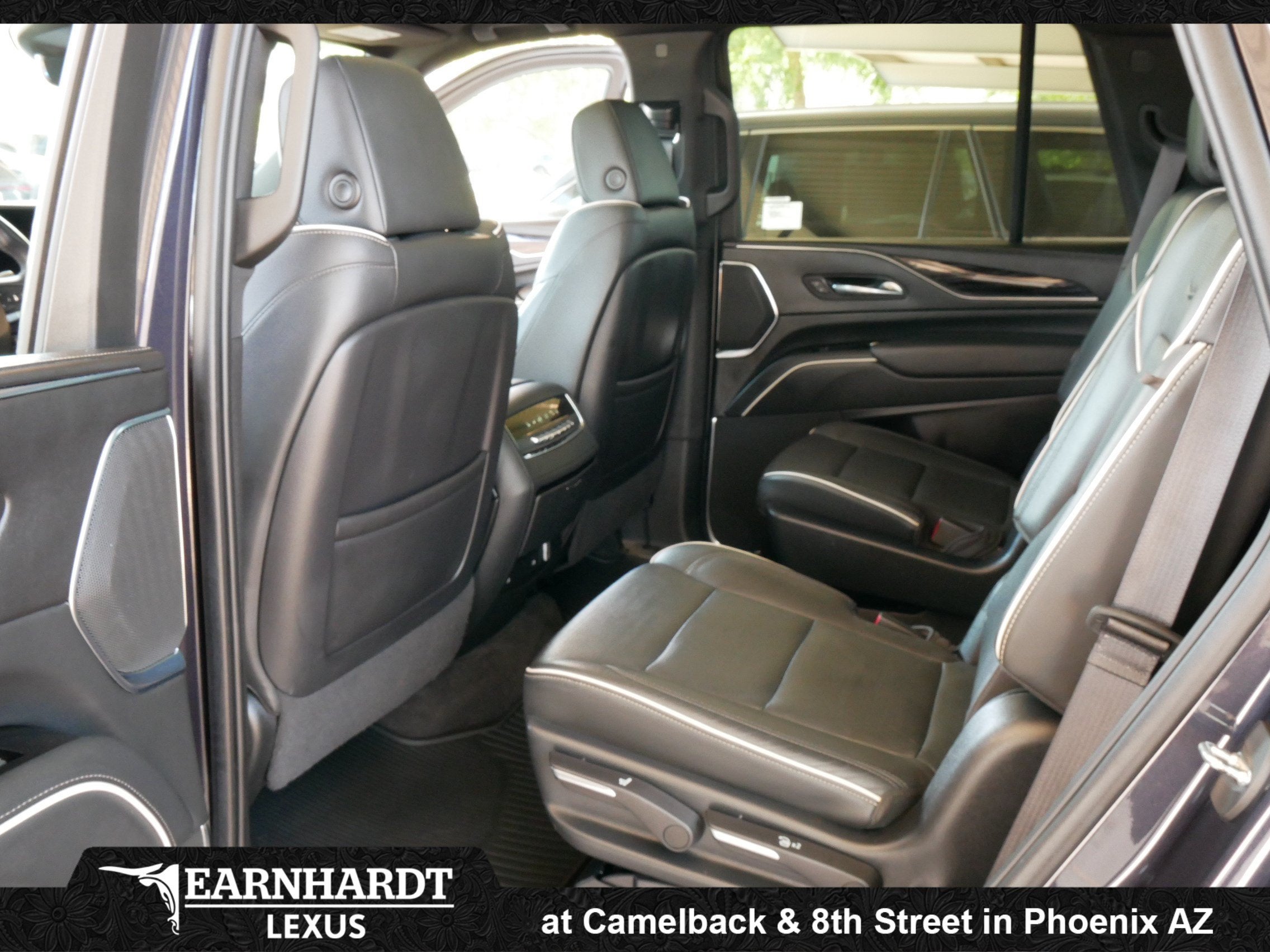 2022 Cadillac Escalade Sport
