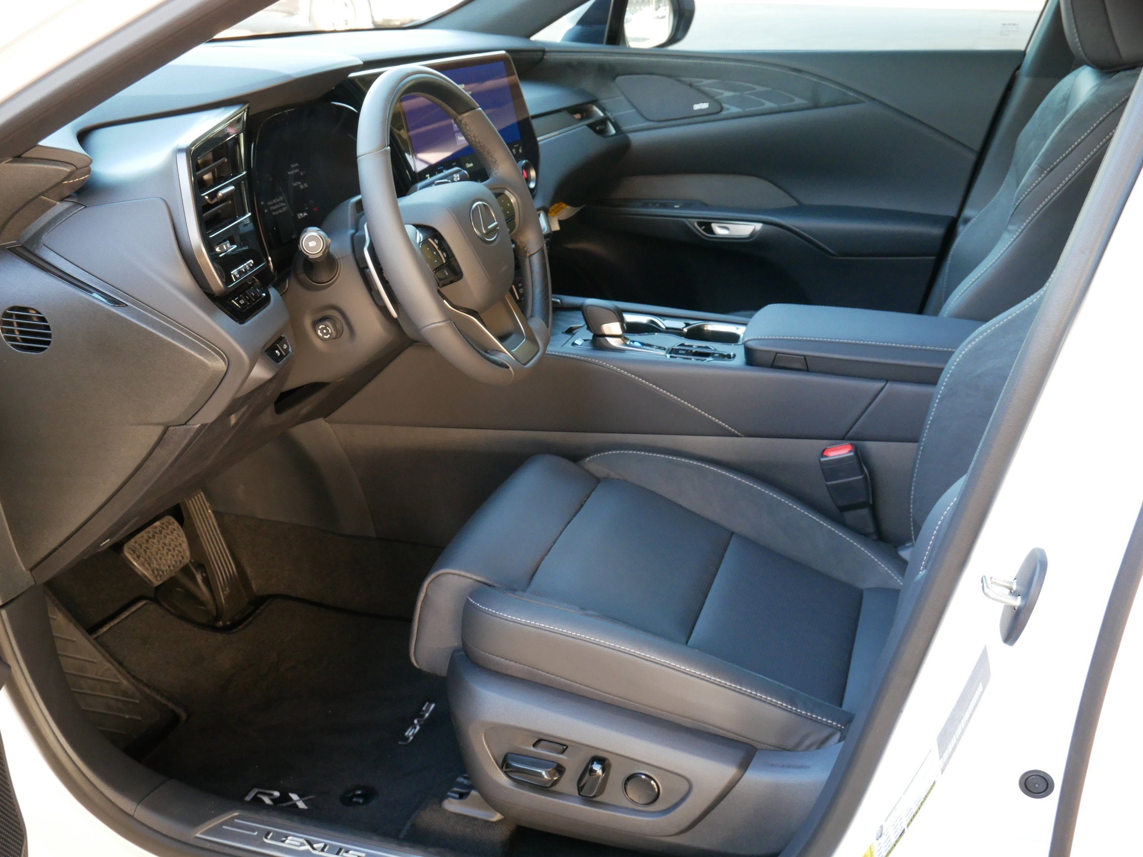 2026 Lexus RX 350h LUXURY