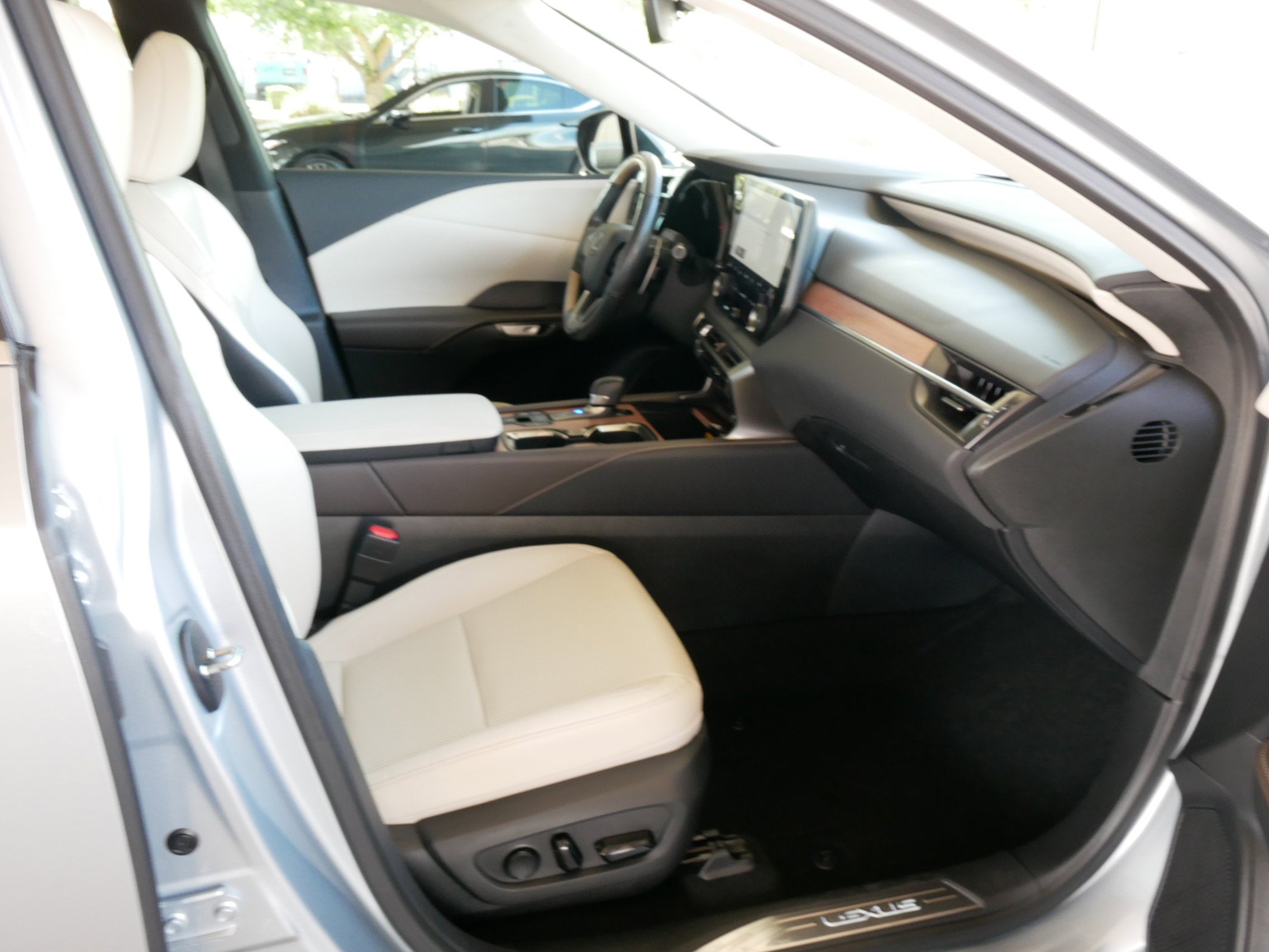 2024 Lexus RX RX 350h