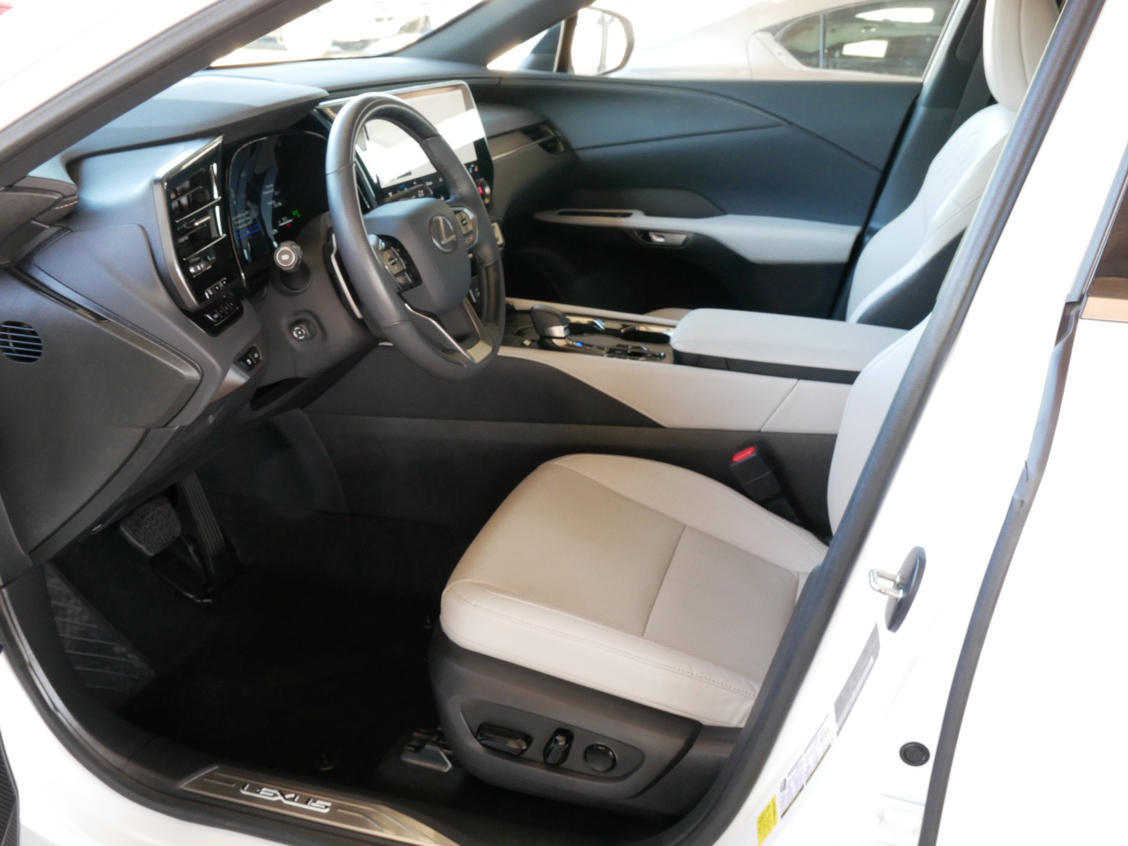 2025 Lexus RX 350h PREMIUM