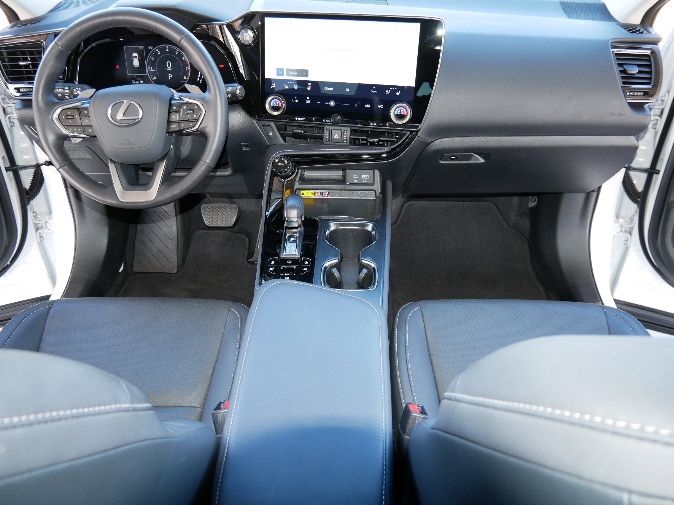 2025 Lexus NX 350 PREMIUM