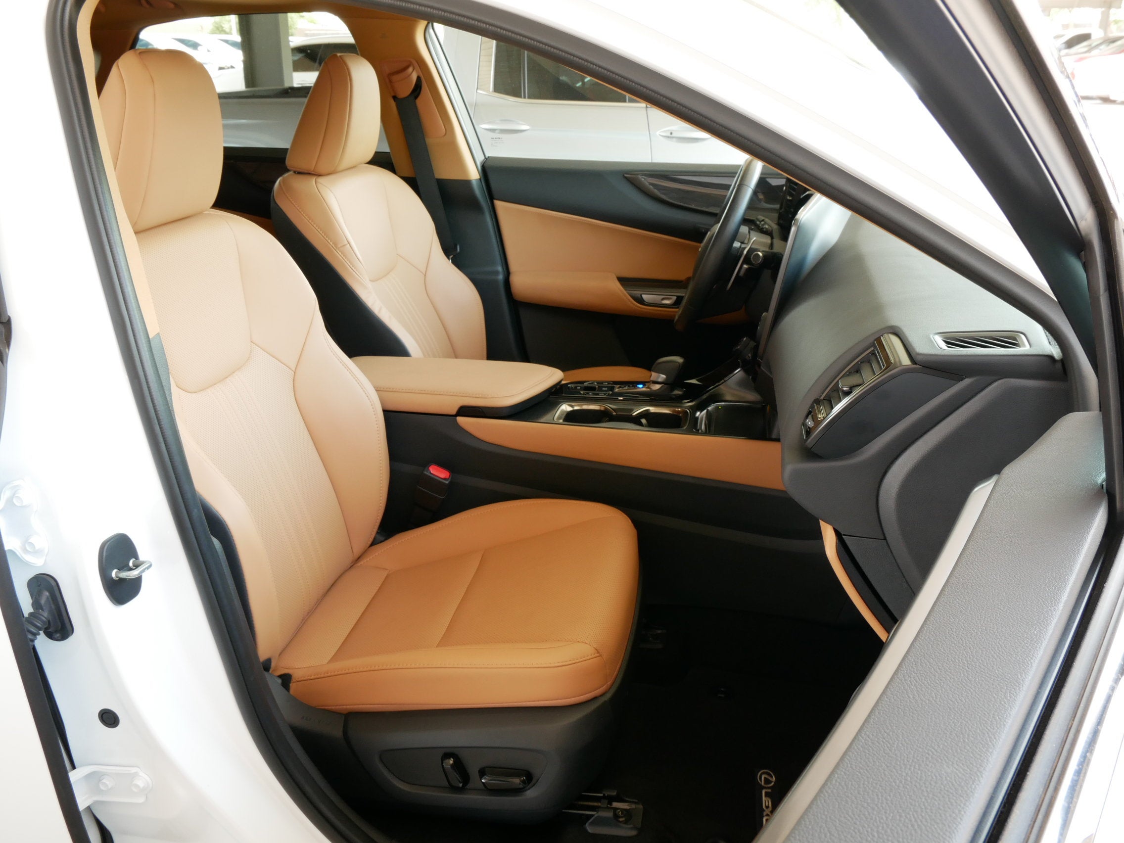 2026 Lexus NX 350 PREMIUM