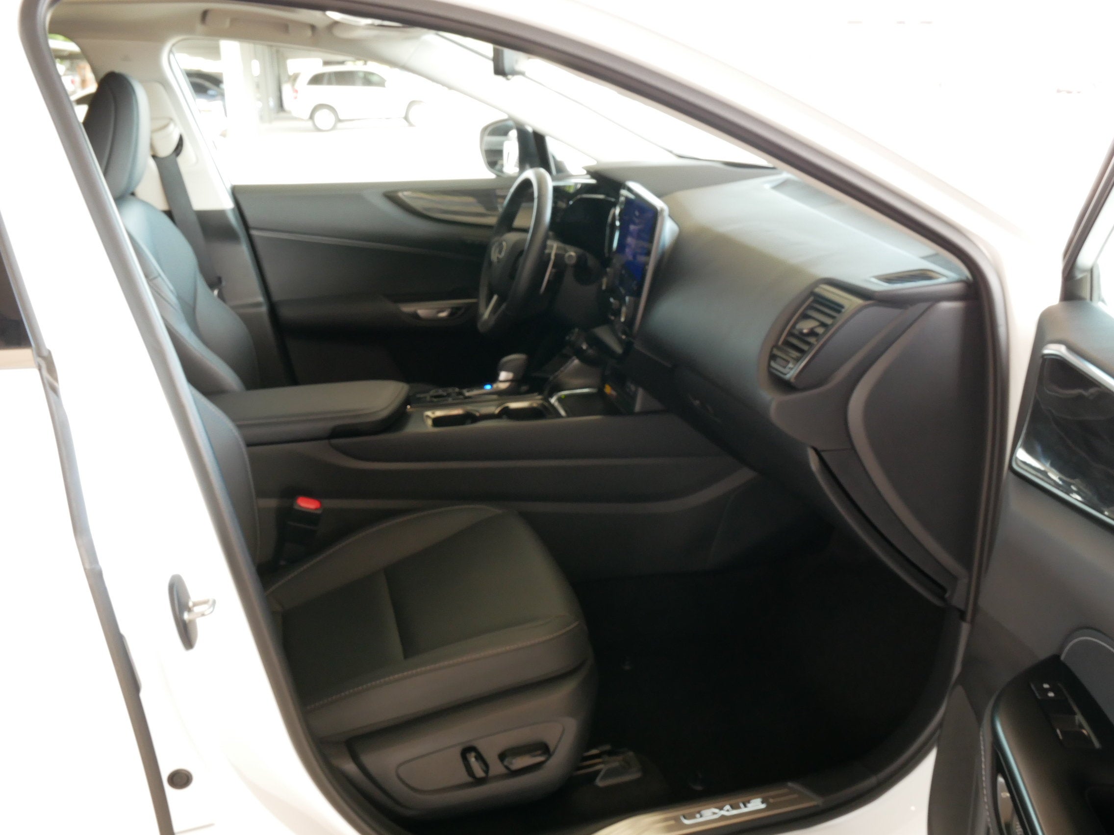 2026 Lexus NX 350h PREMIUM