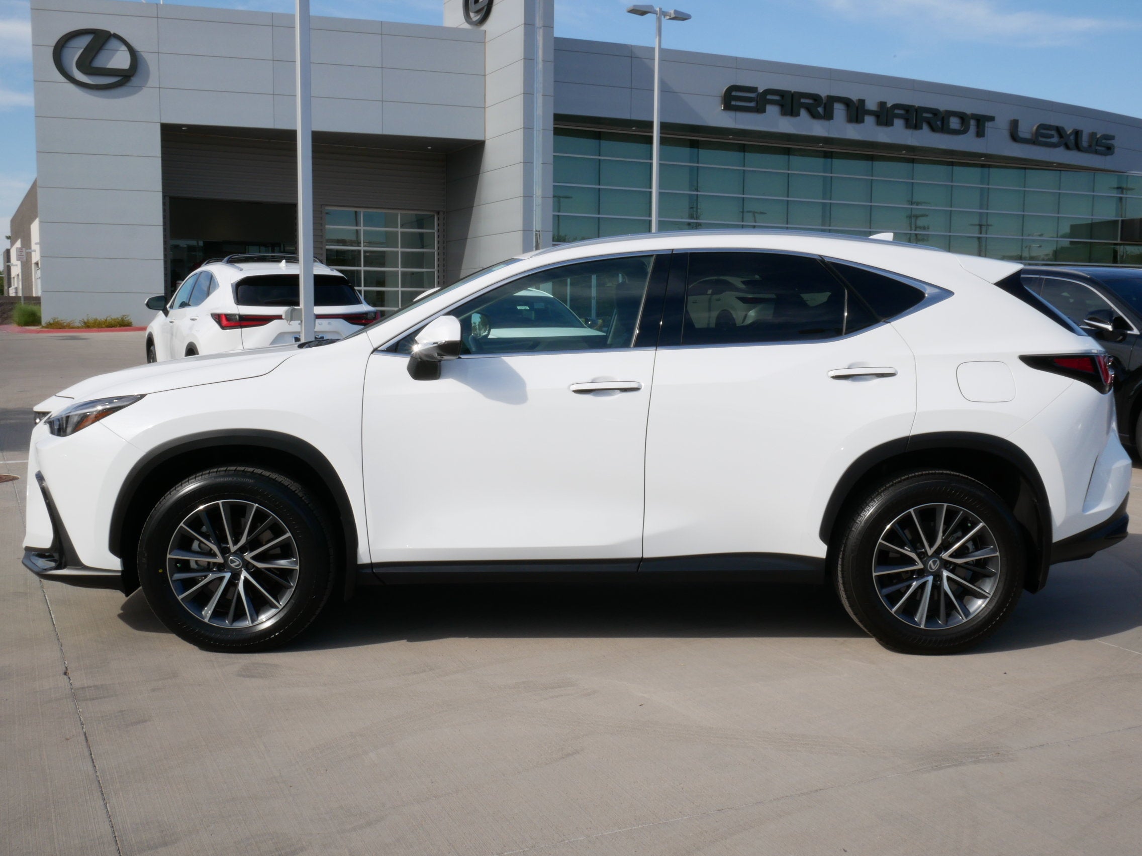 2026 Lexus NX 350h PREMIUM