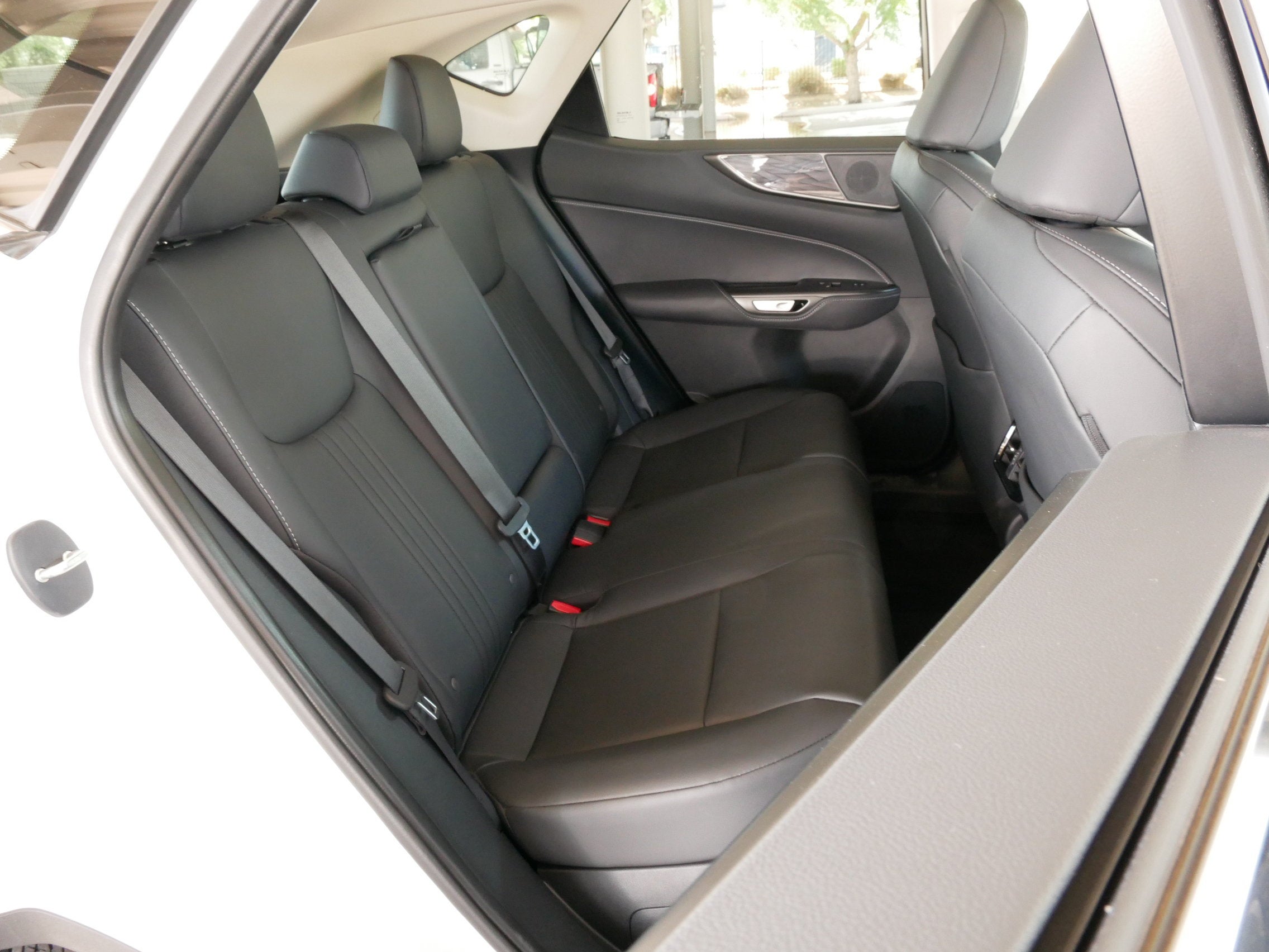 2026 Lexus NX 350h PREMIUM