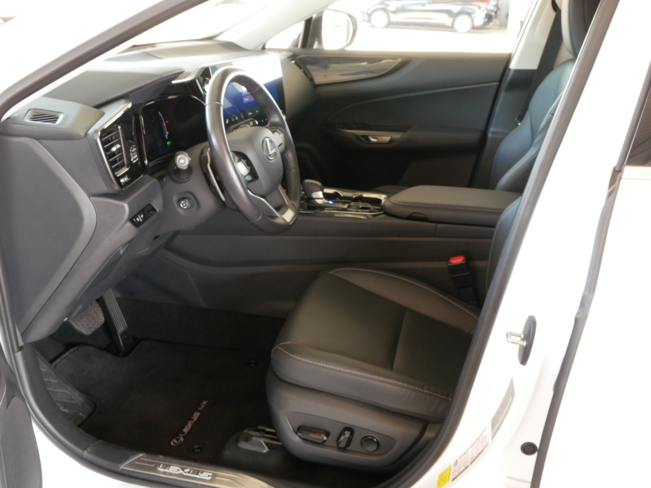 2026 Lexus NX 350h PREMIUM