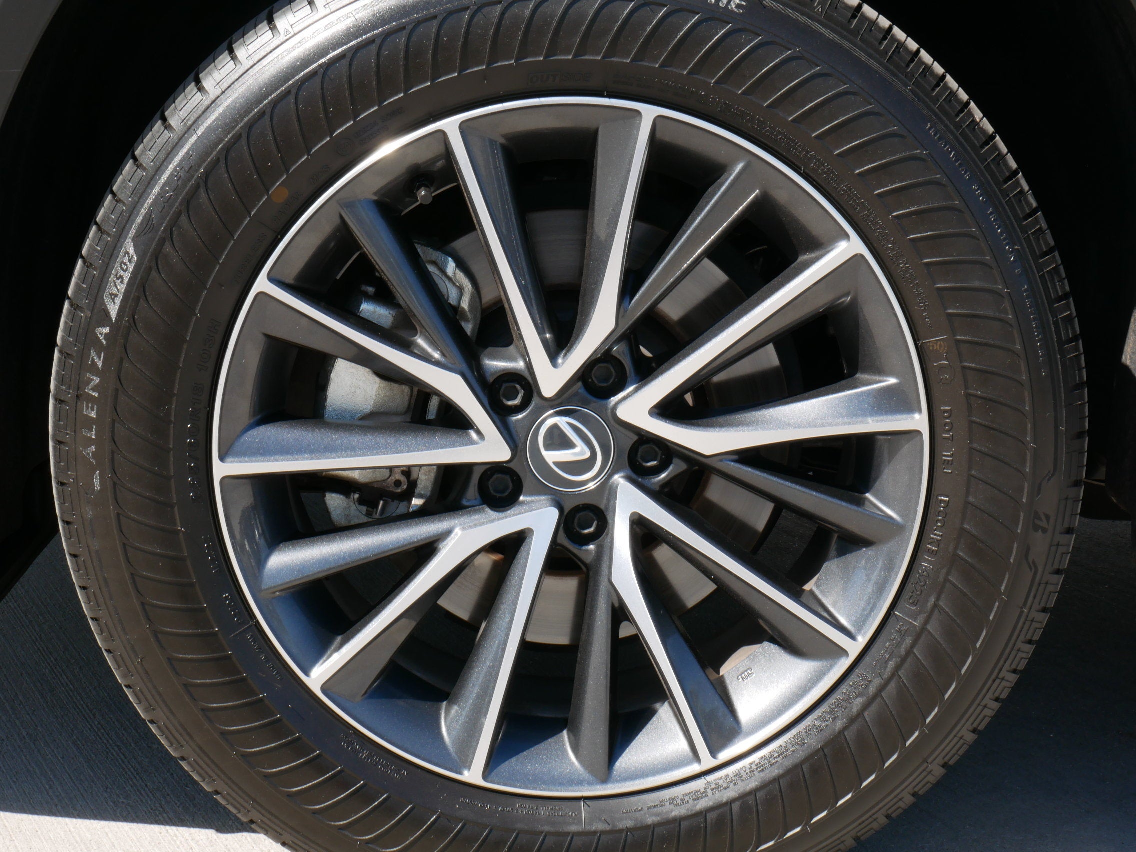 2025 Lexus NX 350h Premium