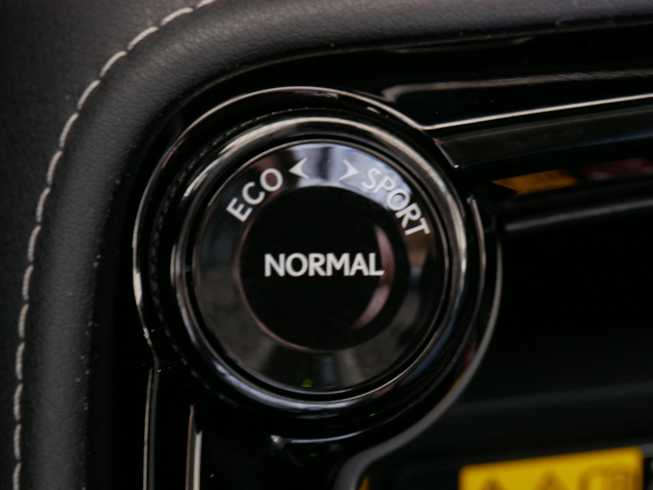 2026 Lexus NX 350h PREMIUM
