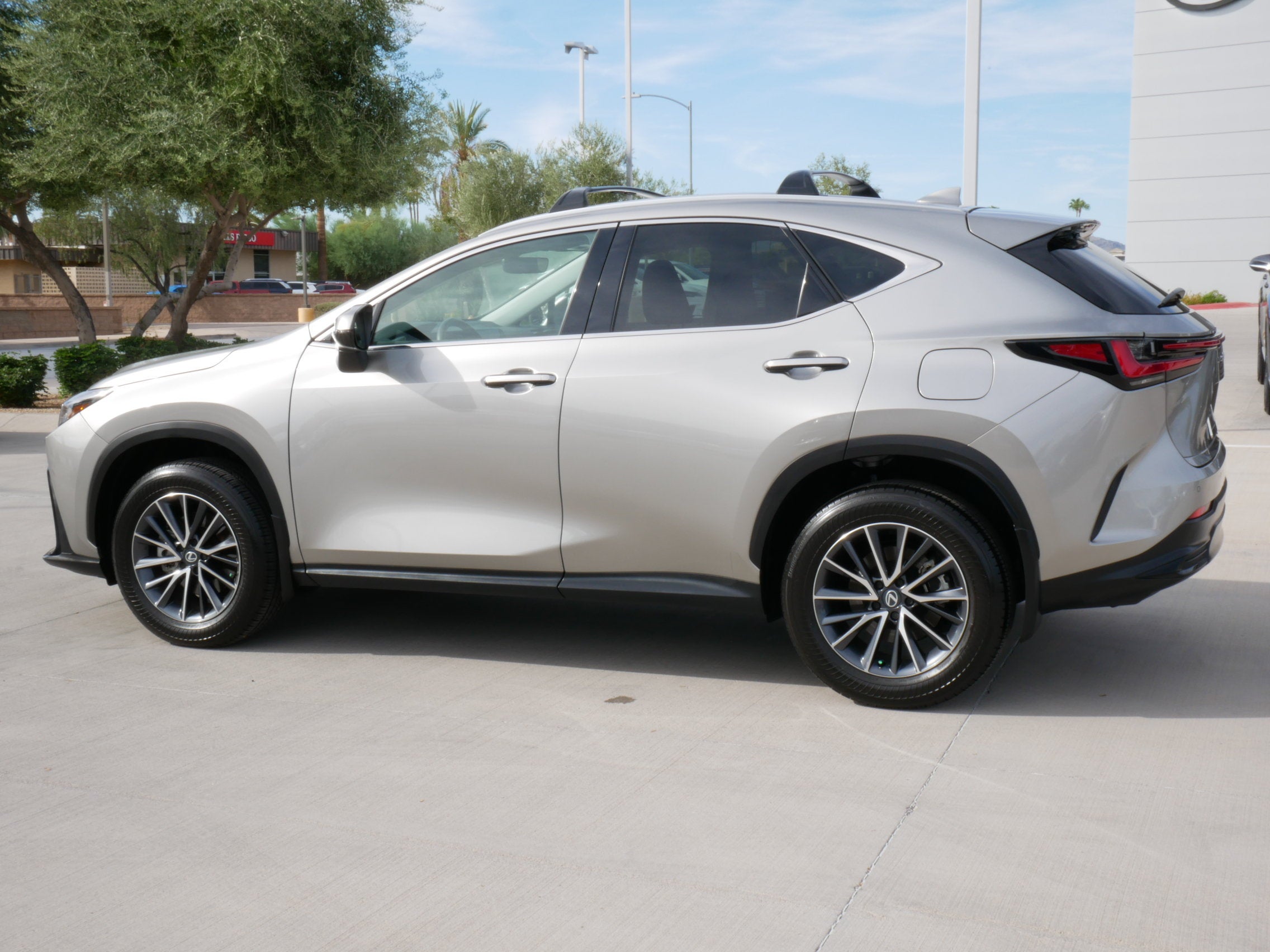 2026 Lexus NX 350h PREMIUM