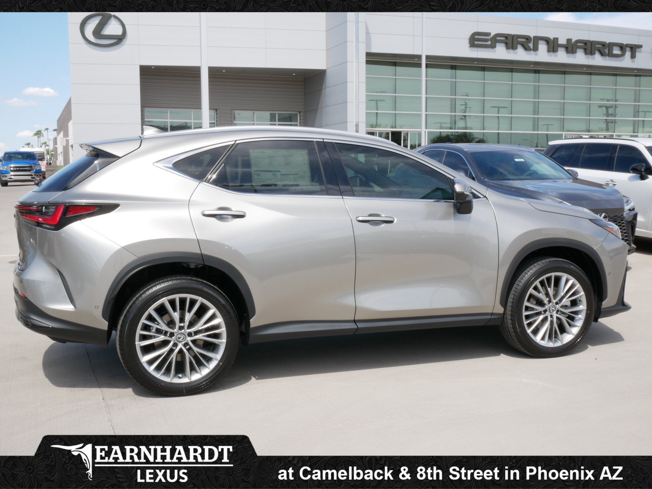 2026 Lexus NX 350h LUXURY AWD