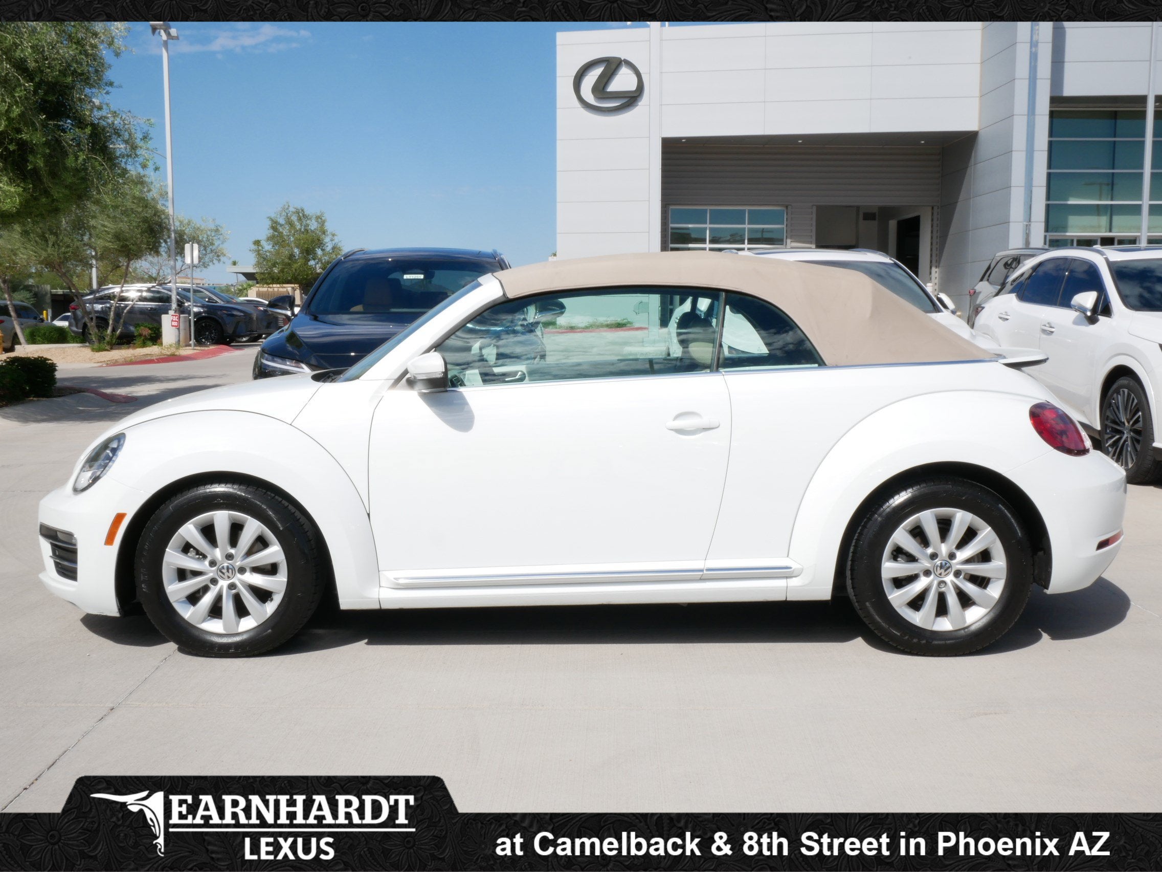 2017 Volkswagen Beetle Convertible Base