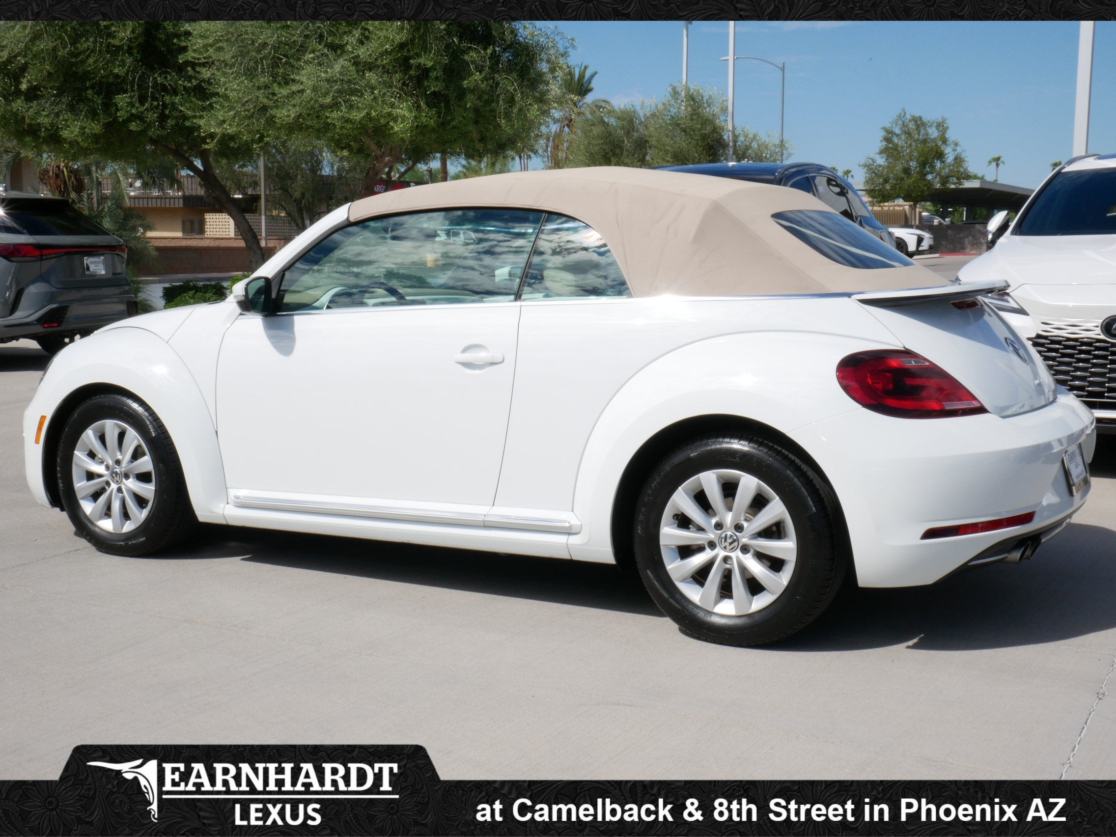 2017 Volkswagen Beetle Convertible Base