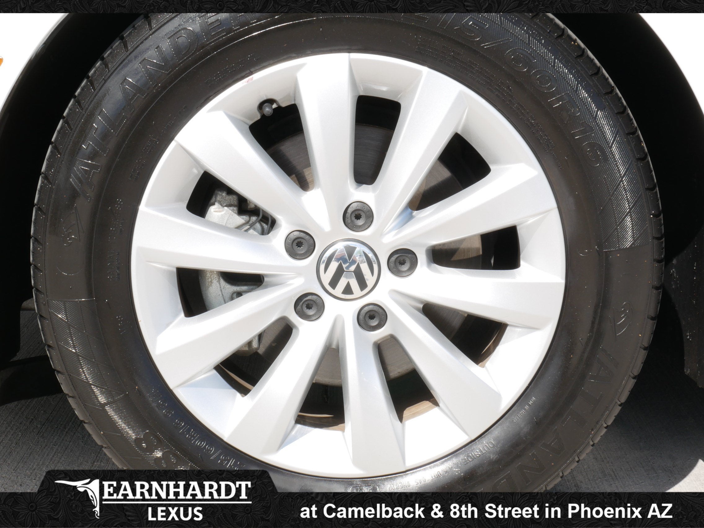 2017 Volkswagen Beetle Convertible Base