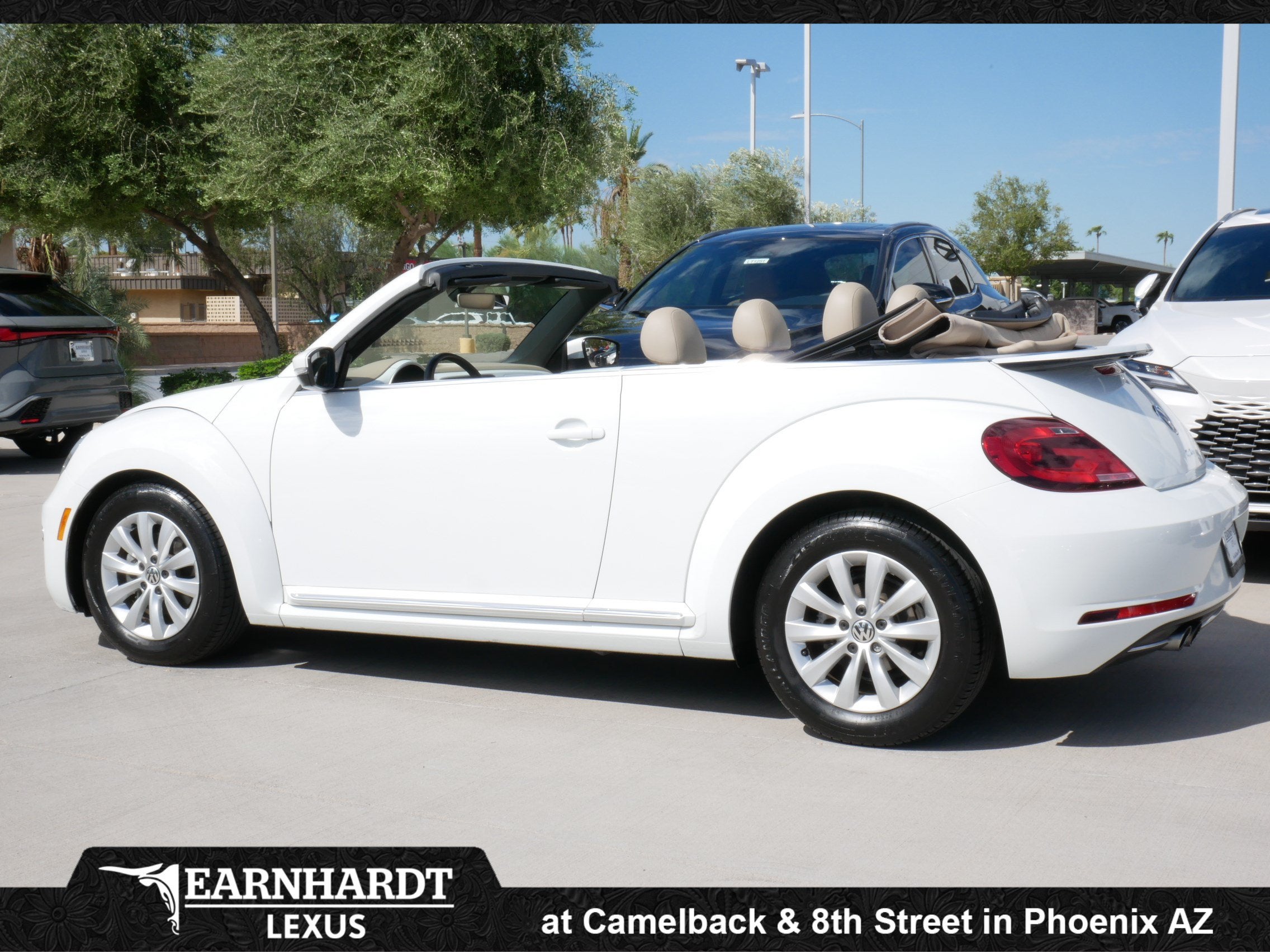 2017 Volkswagen Beetle Convertible Base