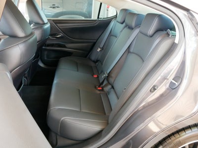 2023 Lexus ES 250