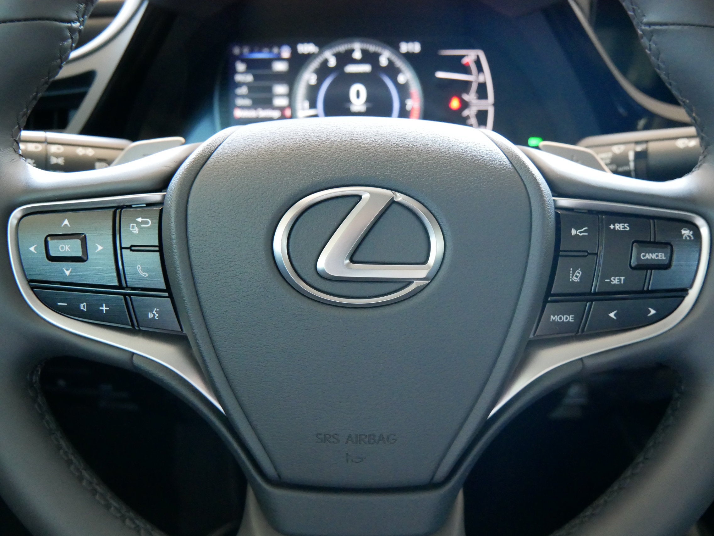 2023 Lexus ES 250