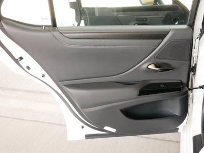 2025 Lexus ES 300h ES 300h