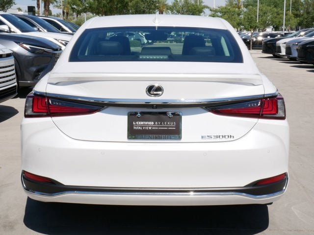 2025 Lexus ES 300h ES 300h