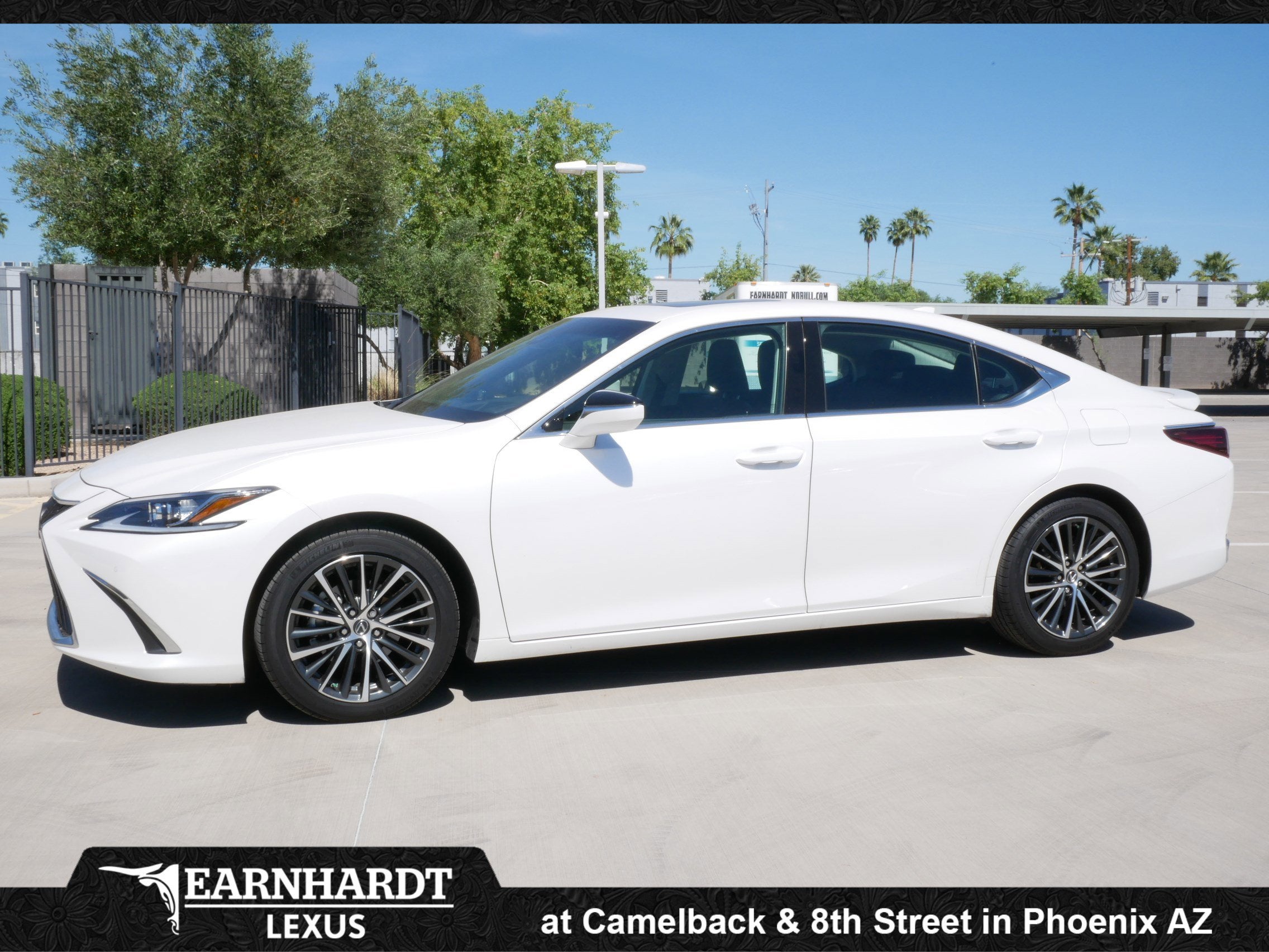 2025 Lexus ES ES 300h