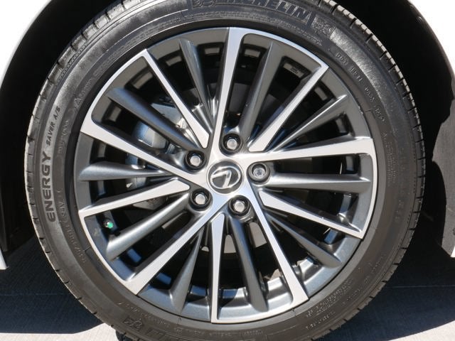 2025 Lexus ES 300h ES 300h