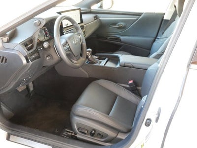 2025 Lexus ES 300h ES 300h