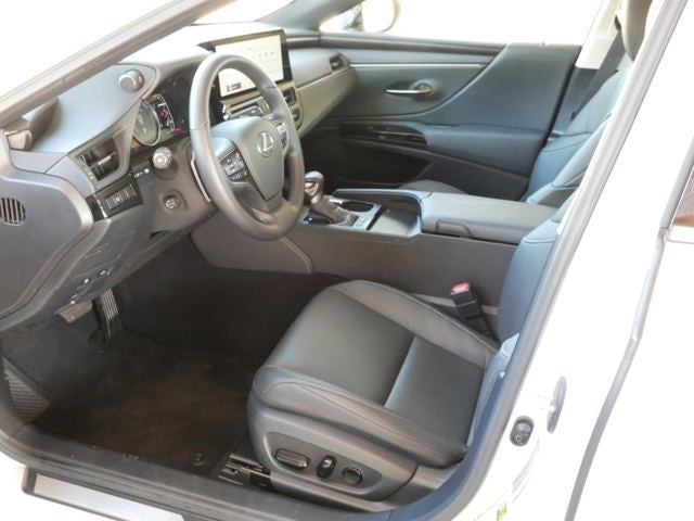 2025 Lexus ES 300h ES 300h