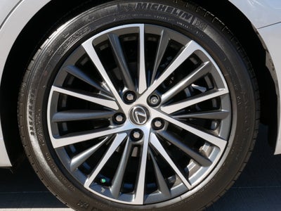 2025 Lexus ES 300h ES 300h