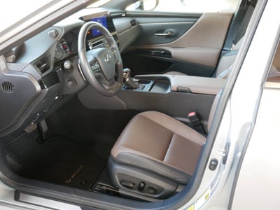 2025 Lexus ES 300h ES 300h