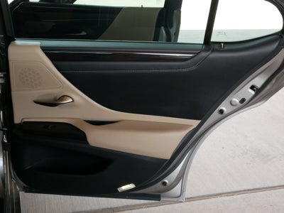 2021 Lexus ES 300h 300h