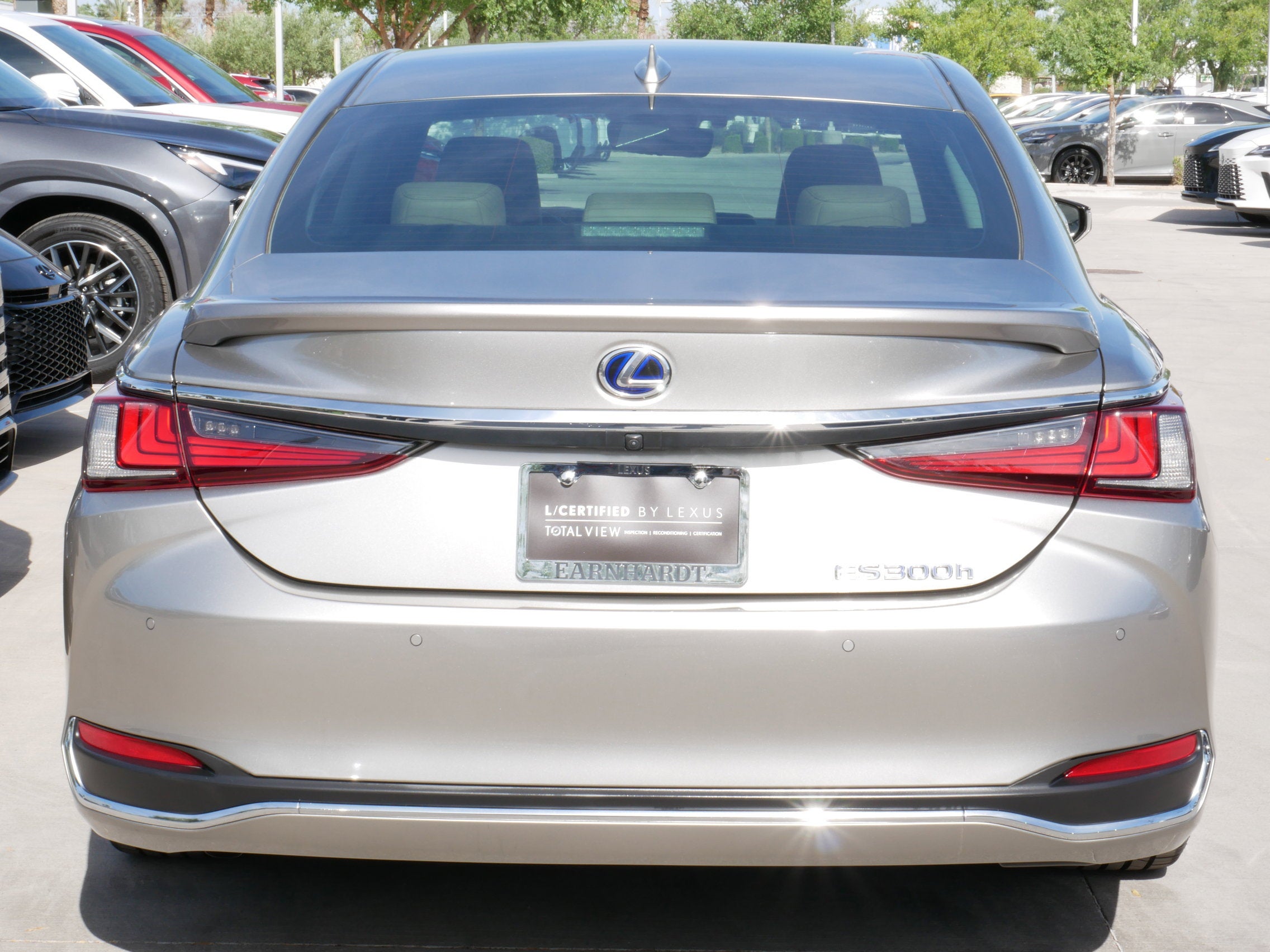 2021 Lexus ES 300h 300h