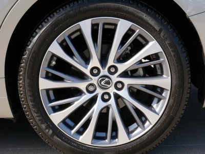 2021 Lexus ES 300h 300h