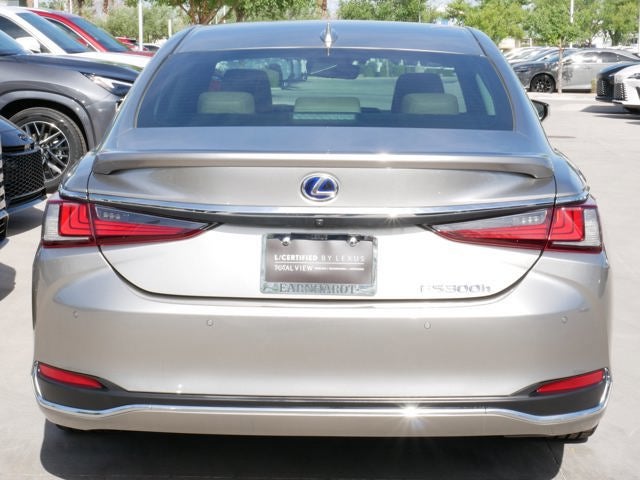 2021 Lexus ES 300h 300h