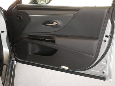 2025 Lexus ES 300h ES 300h