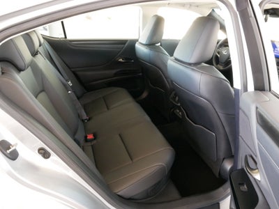 2025 Lexus ES 300h ES 300h