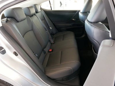 2025 Lexus ES 300h ES 300h
